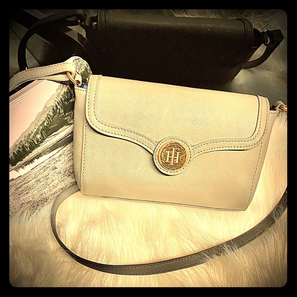 Tommy Hilfiger gray handbag purse shoulder wallet